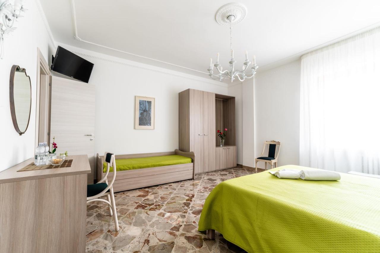 Le Calette Rooms - Puglia Mia Apartments Monopoli Eksteriør billede