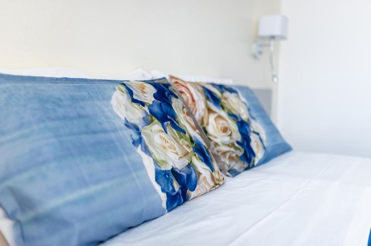 Le Calette Rooms - Puglia Mia Apartments Monopoli Eksteriør billede