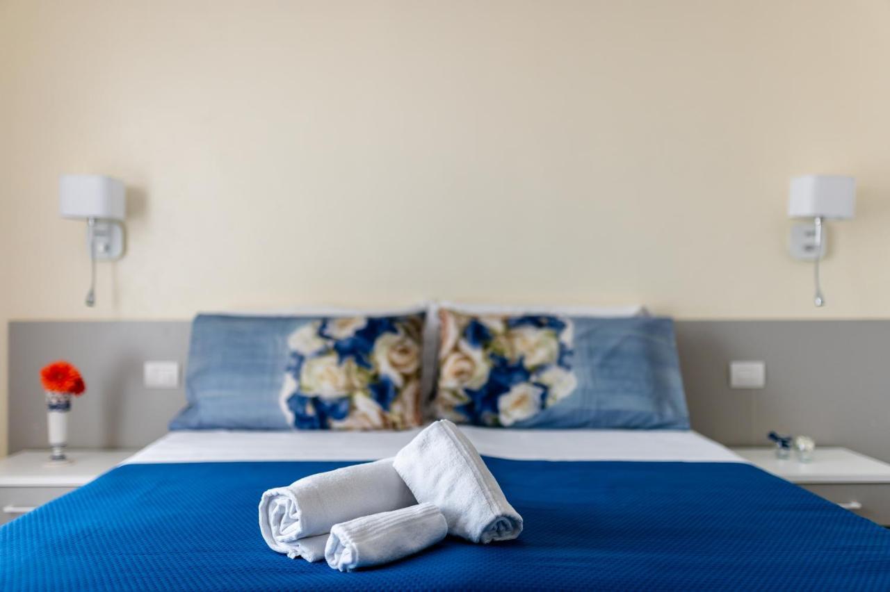 Le Calette Rooms - Puglia Mia Apartments Monopoli Eksteriør billede