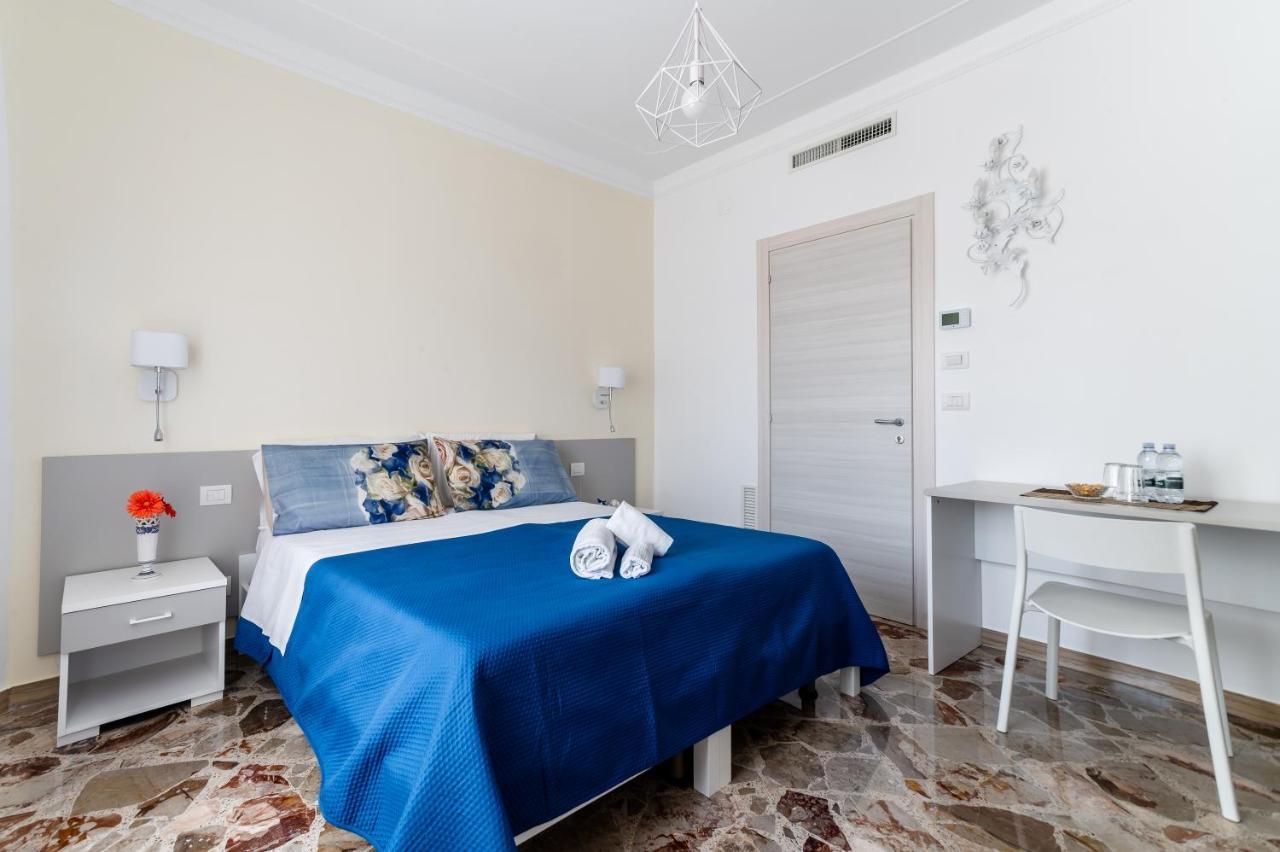 Le Calette Rooms - Puglia Mia Apartments Monopoli Eksteriør billede