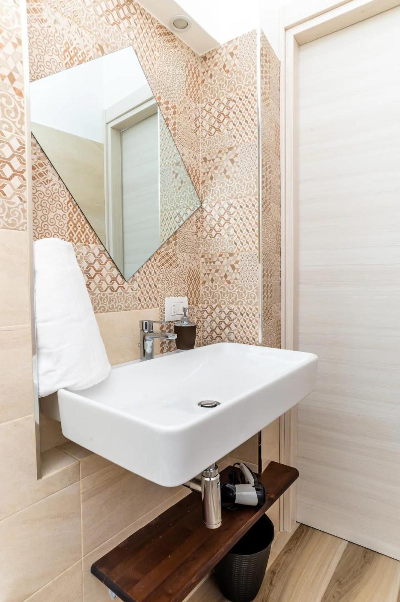 Le Calette Rooms - Puglia Mia Apartments Monopoli Eksteriør billede